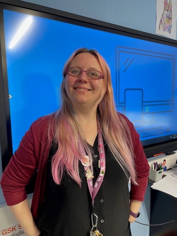 Mrs Ami Belshaw BSc Hons, MSc, PCGE. Image